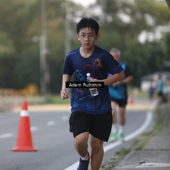 Runner Photo 7640995