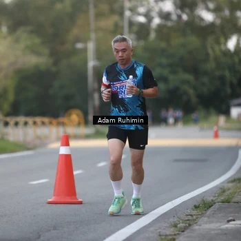 Runner Photo 7641004