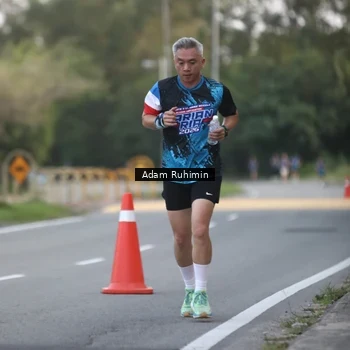 Runner Photo 7641010
