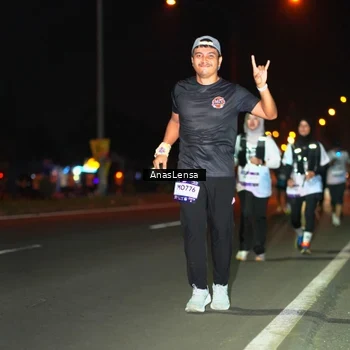 Runner Photo 7641015