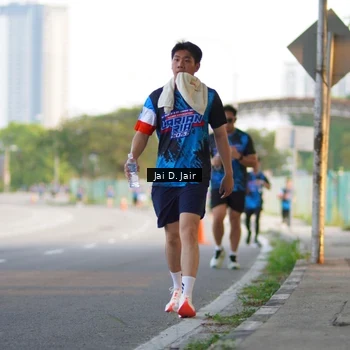 Runner Photo 7641020