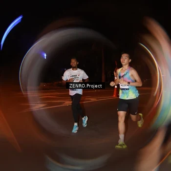 Runner Photo 7641030