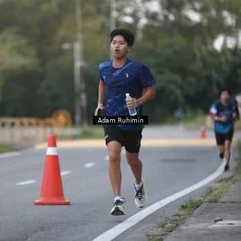 Runner Photo 7641063