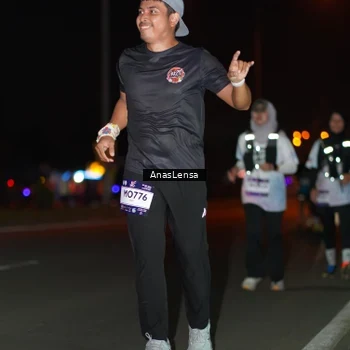 Runner Photo 7641091