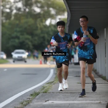 Runner Photo 7641100