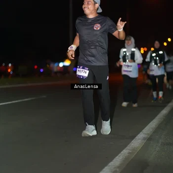 Runner Photo 7641106