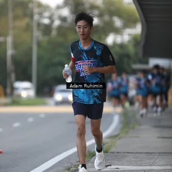 Runner Photo 7641143