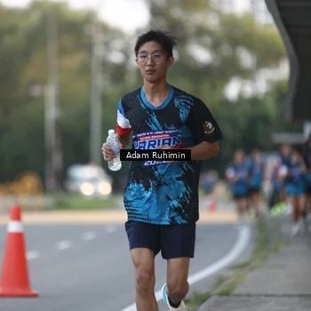Runner Photo 7641145