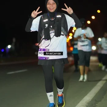 Runner Photo 7641153