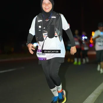 Runner Photo 7641185