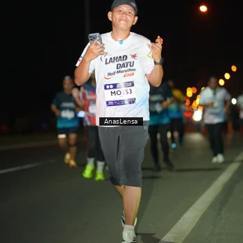 Runner Photo 7641234