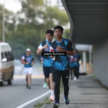 Runner Photo 7641236