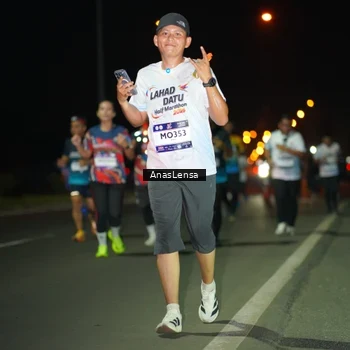 Runner Photo 7641238