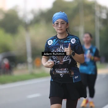 Runner Photo 7641300