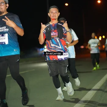 Runner Photo 7641307