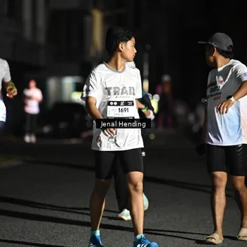 Runner Photo 7641309