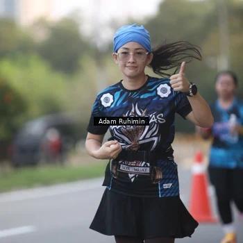 Runner Photo 7641311