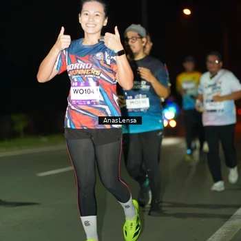 Runner Photo 7641315