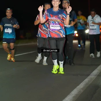 Runner Photo 7641320