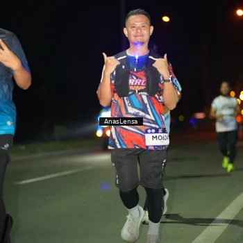 Runner Photo 7641326