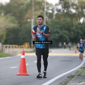 Runner Photo 7641331