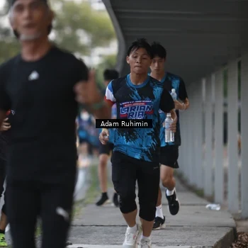 Runner Photo 7641345
