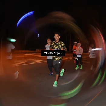 Runner Photo 7641357