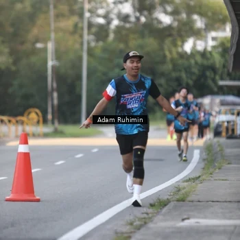 Runner Photo 7641366