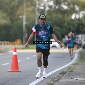 Runner Photo 7641395