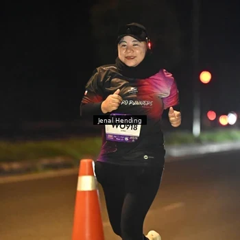 Runner Photo 7641406