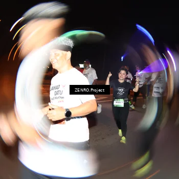 Runner Photo 7641409