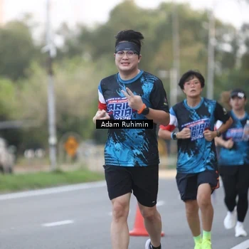 Runner Photo 7641412