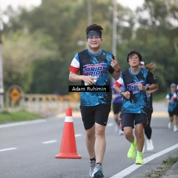 Runner Photo 7641415