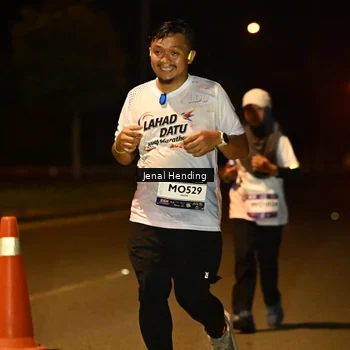 Runner Photo 7641428