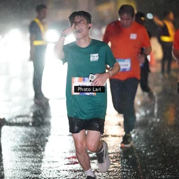 Runner Photo 7641433
