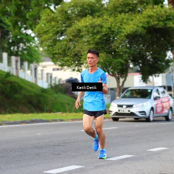Runner Photo 7641434