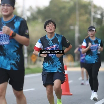 Runner Photo 7641445
