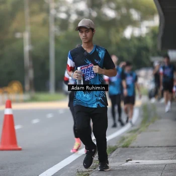 Runner Photo 7641449