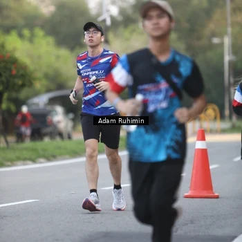 Runner Photo 7641450