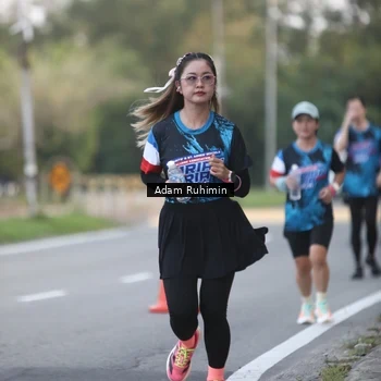 Runner Photo 7641451