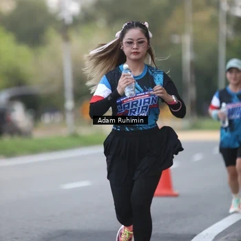 Runner Photo 7641461