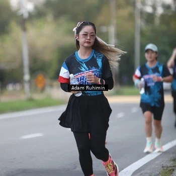 Runner Photo 7641467