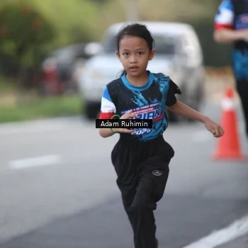Runner Photo 7641495