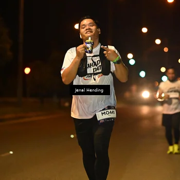 Runner Photo 7641505
