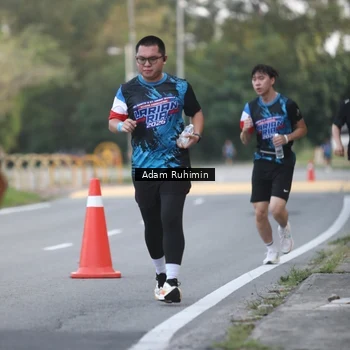 Runner Photo 7641521