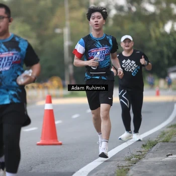 Runner Photo 7641528
