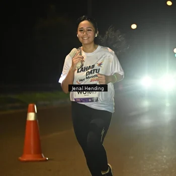 Runner Photo 7641530
