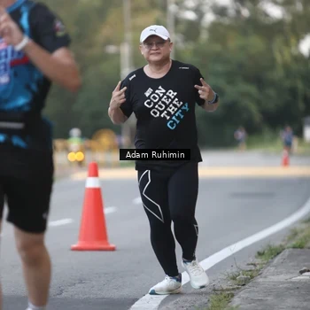 Runner Photo 7641535