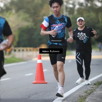 Runner Photo 7641536