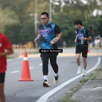 Runner Photo 7641538